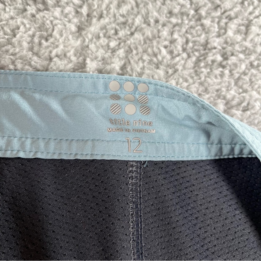 Title Nine Women’s Light Blue Rogue Skort Size 12 - Picture 3 of 9